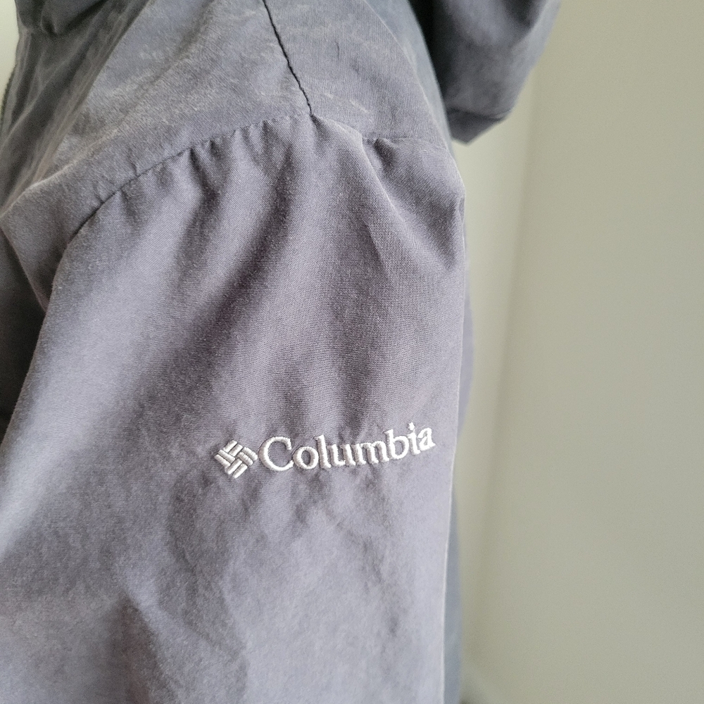 Columbia Lightweight Jacket - Picture 10 of 11